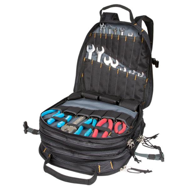 Custom-LeatherCraft-1132-backpack-with-tools